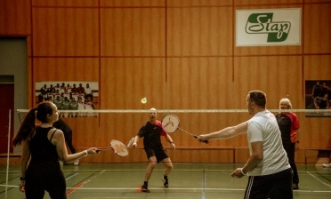 Badminton